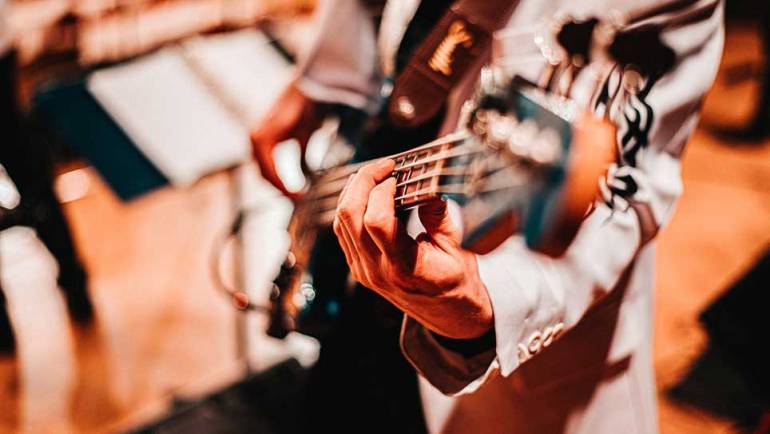 Gitar